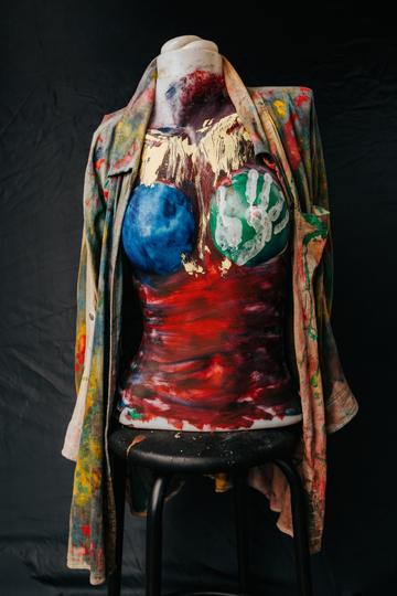 View 1 of 2